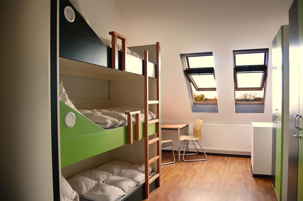 Younior-Hotel ชตราลซุนด์ ห้อง รูปภาพ
